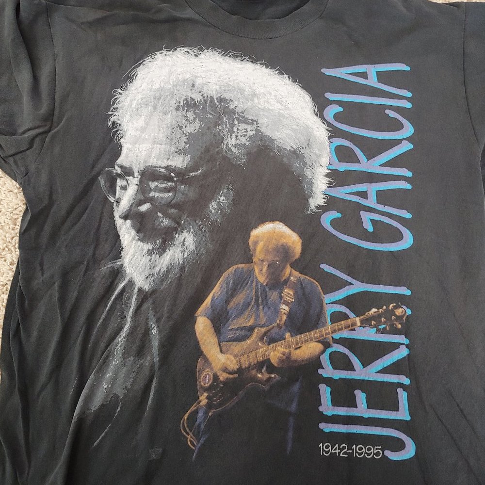 Tee Shirt   Jerry Garcia